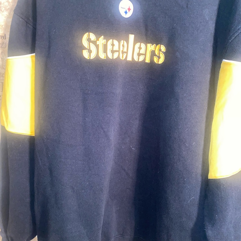 Pittsburgh Steelers sweatshirt